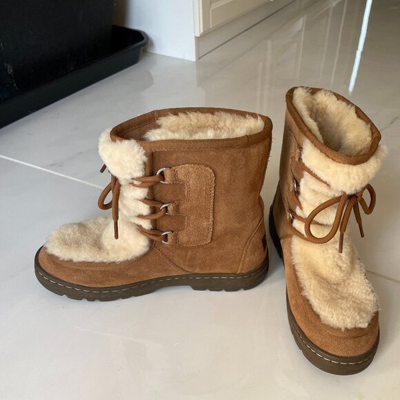 UGG Mukluk Revival Chestnut Boots - Women's SZ 6 - Picture 6 of 11